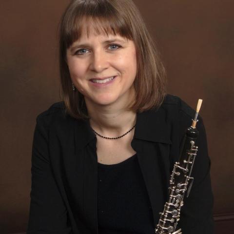 Kelly Peral, oboe